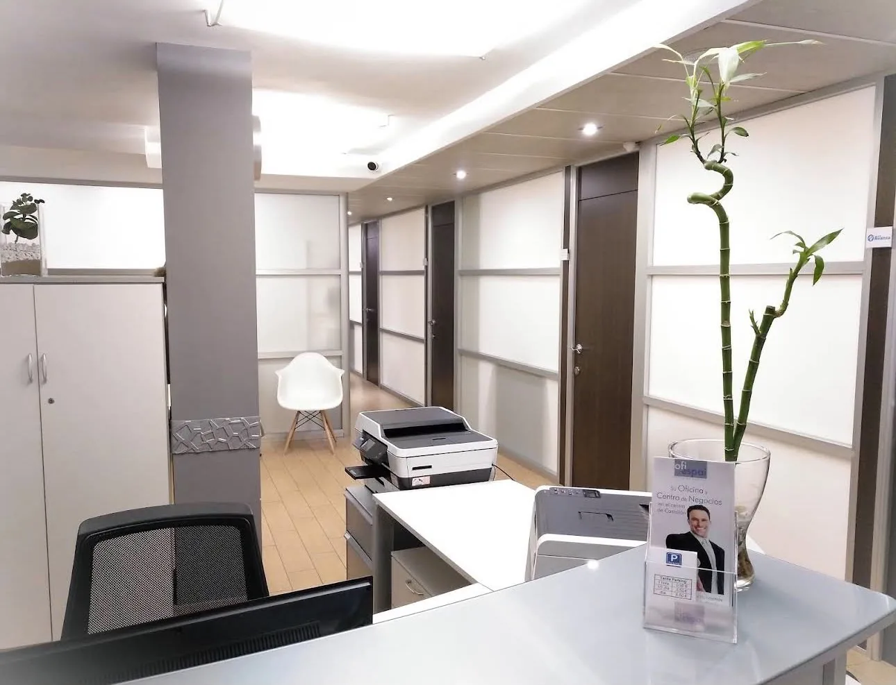 Zona de trabajo del despacho de extranjería de LS Abogados en Castellón